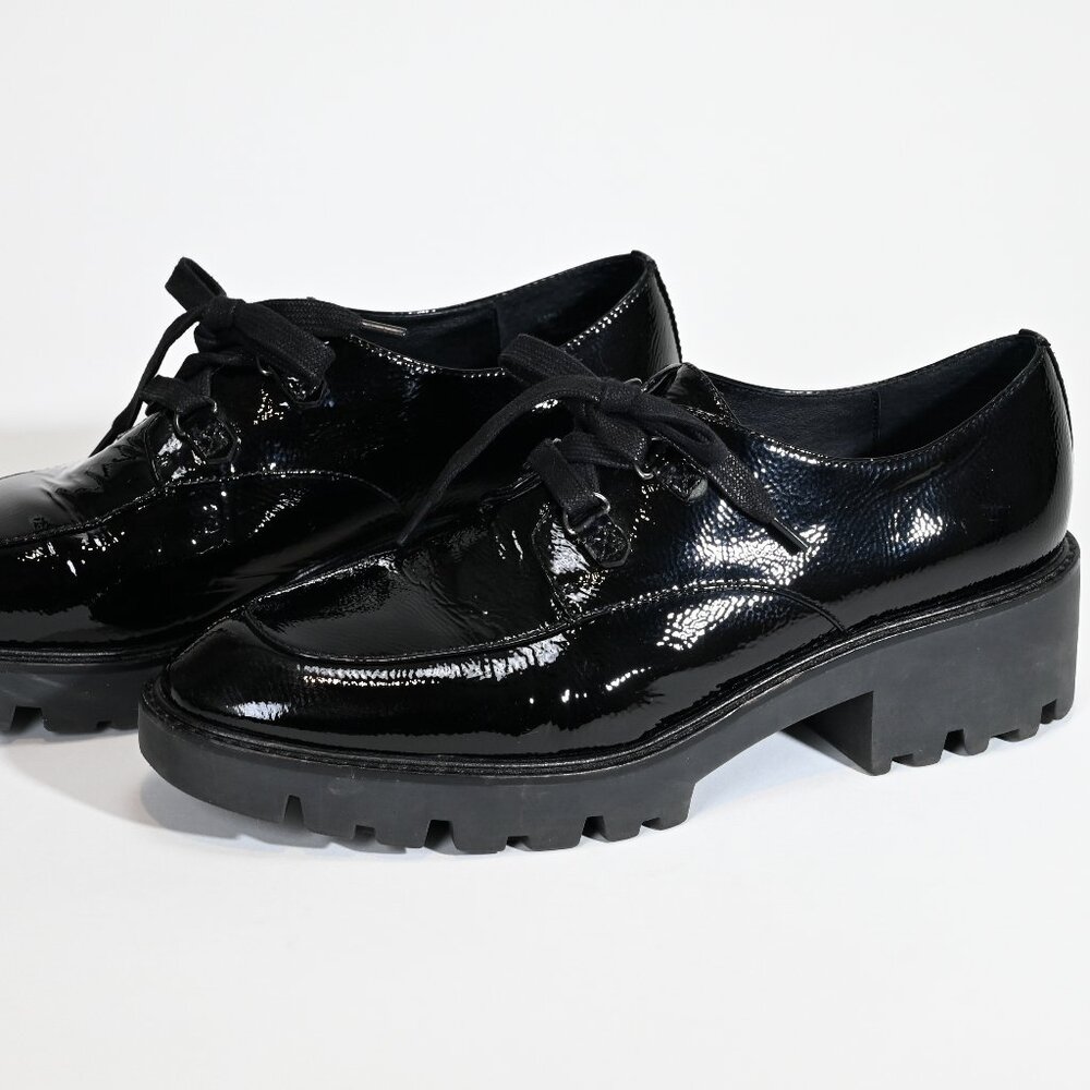 Donald Pliner Emil Shoe